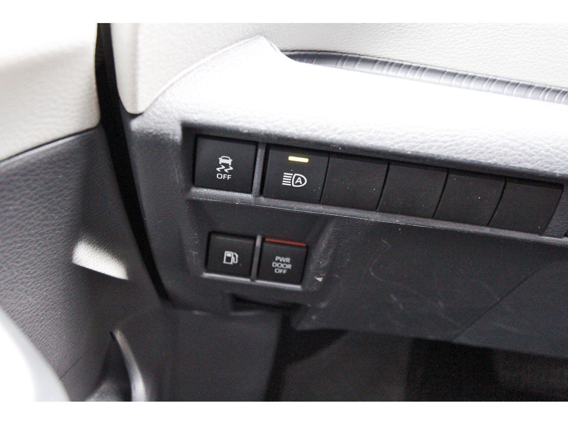 Used 2022 Toyota Sienna LE FWD image 25