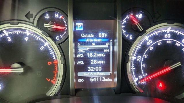 Used 2022 Toyota 4Runner TRD Off-Road image 38