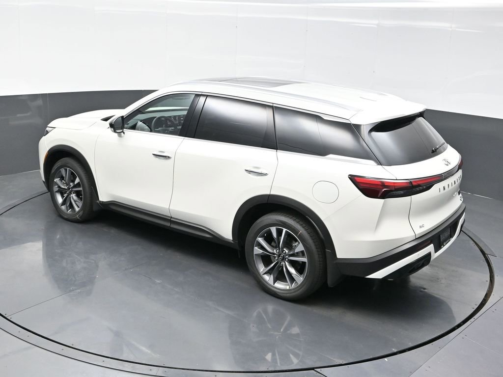 Used 2025 INFINITI QX60 Luxe w/ Vision Package image 42