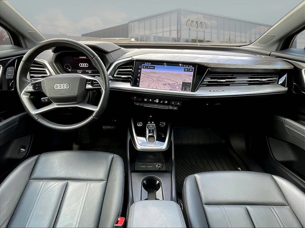 Used 2024 Audi Q4 e-tron Premium Plus w/ Premium Plus AWD/4WD image 9