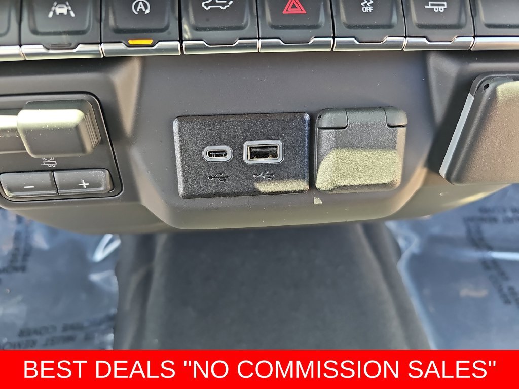 New 2026 Chevrolet Silverado 1500 Custom w/ LPO, Dark Essentials Package RWD image 24