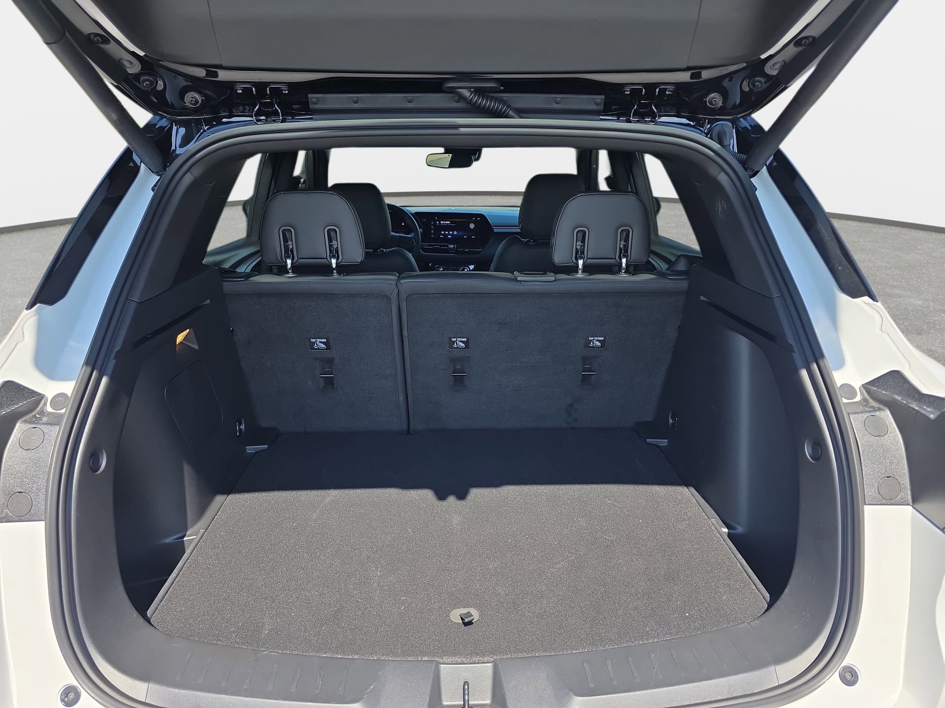 Used 2025 Chevrolet TrailBlazer RS w/ Convenience Package image 12