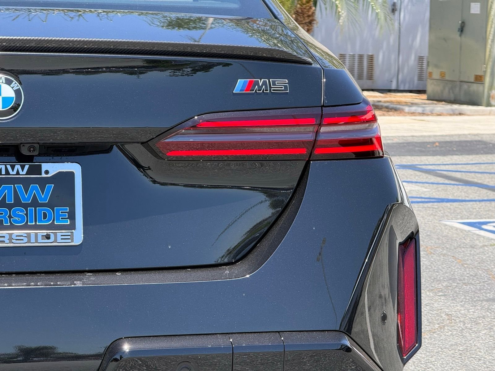 New 2027 BMW M5 w/ Carbon Package AWD/4WD image 14