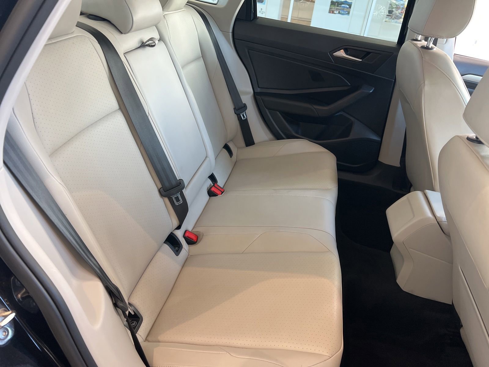 Used 2019 Volkswagen Jetta SE image 35