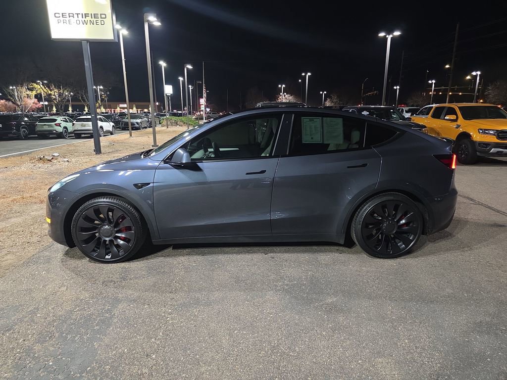 Used 2022 Tesla Model Y Performance image 2
