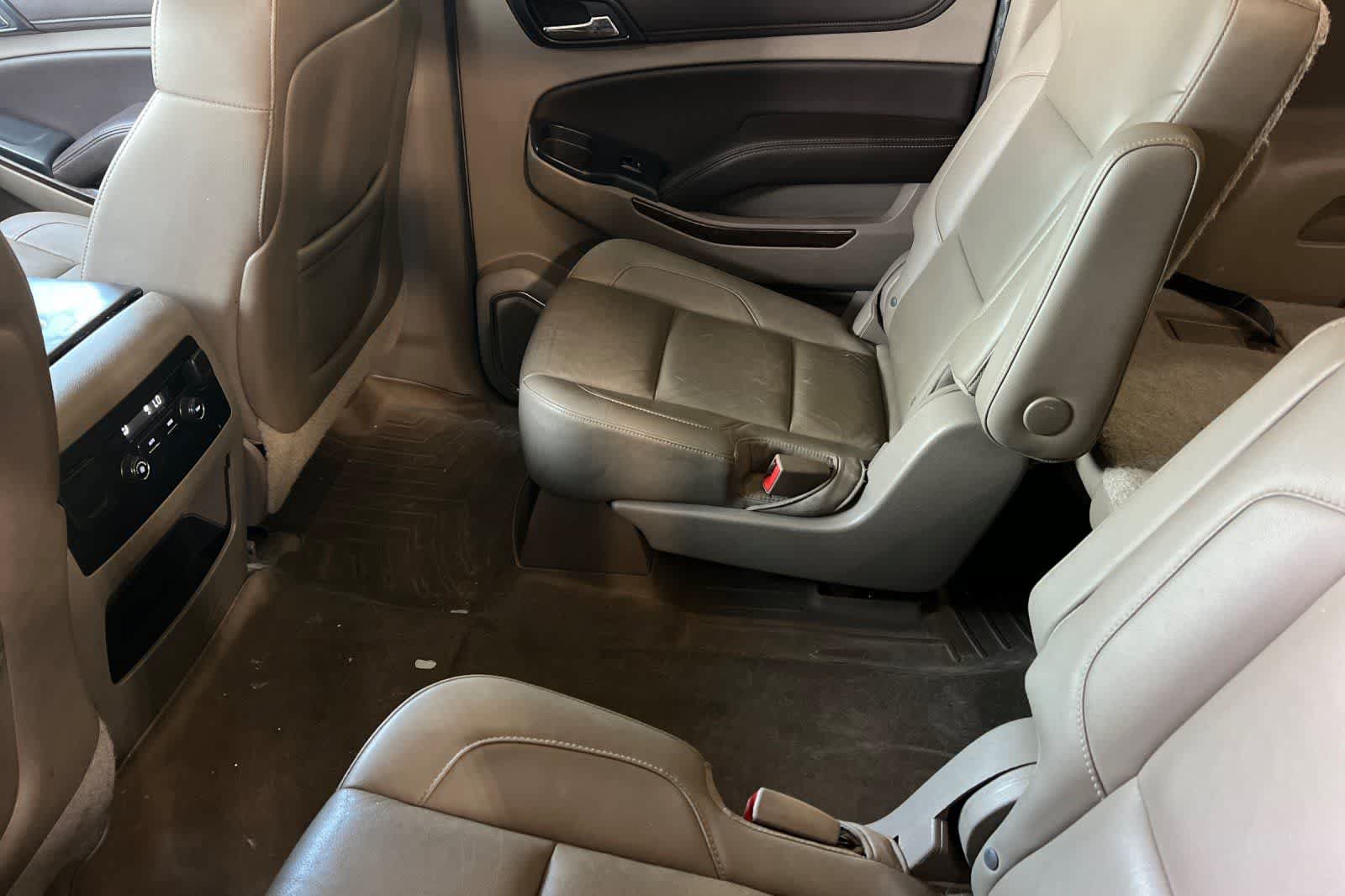 Used 2015 Chevrolet Suburban LT AWD/4WD image 5