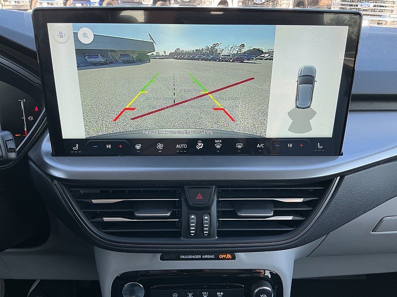 New 2026 Ford Escape SE w/ Class II Trailer Tow Package FWD image 14