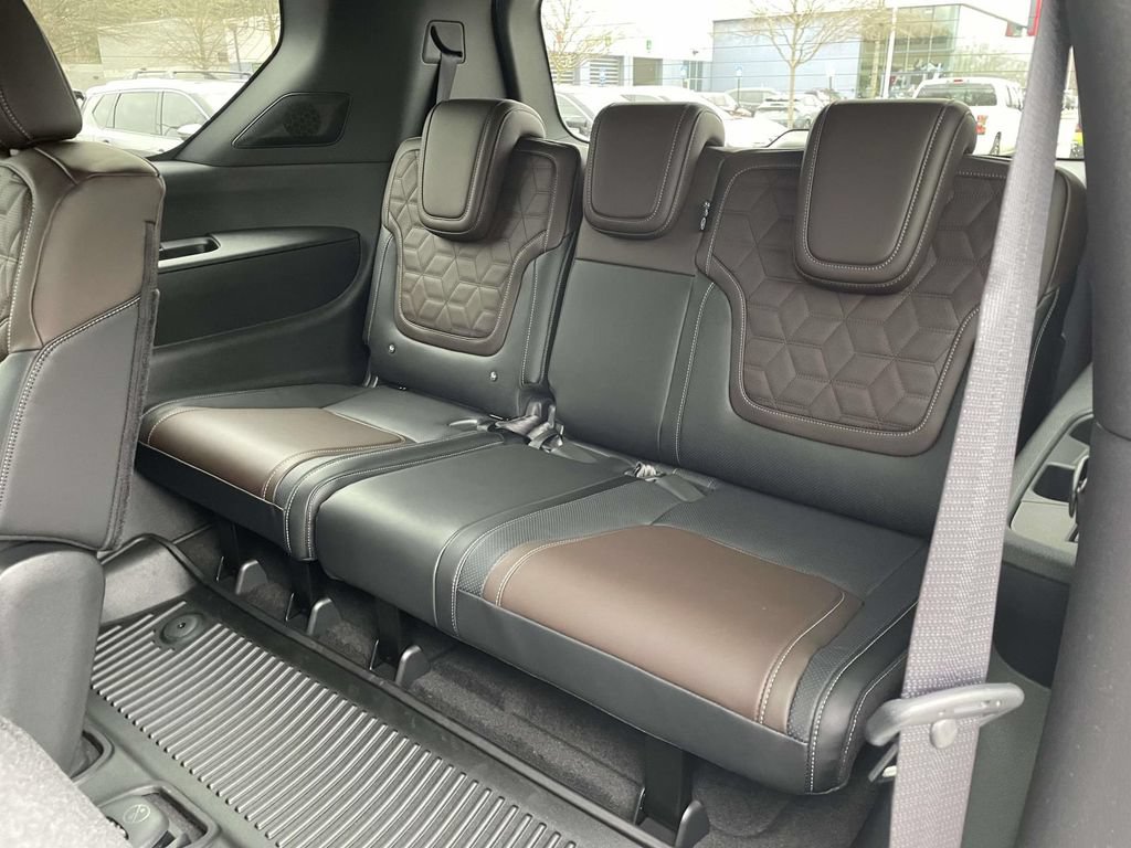 New 2026 Nissan Armada Platinum AWD/4WD image 10
