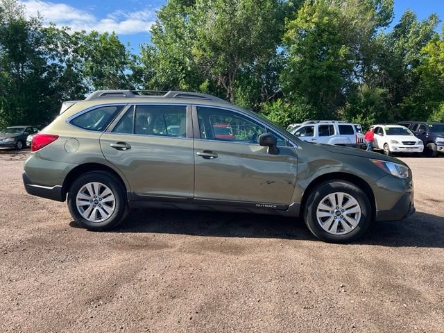 Used 2019 Subaru Outback 2.5i AWD/4WD image 8