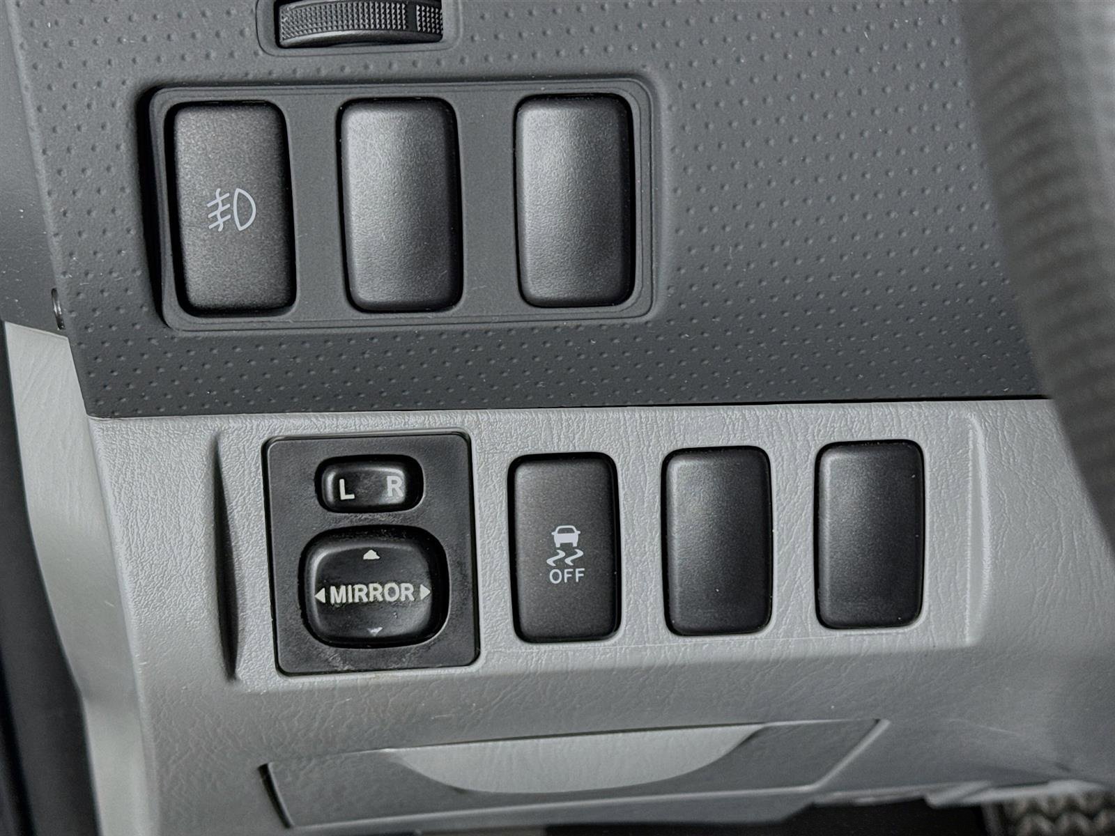 Used 2015 Toyota Tacoma PreRunner w/ SR5 Package image 10