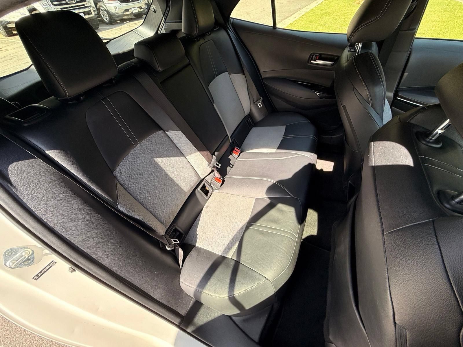 Used 2019 Toyota Corolla XSE FWD image 24