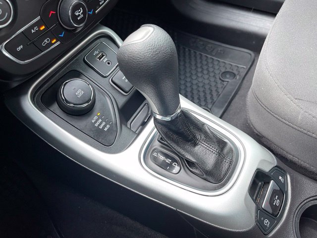 Used 2019 Jeep Compass Sport AWD/4WD image 12