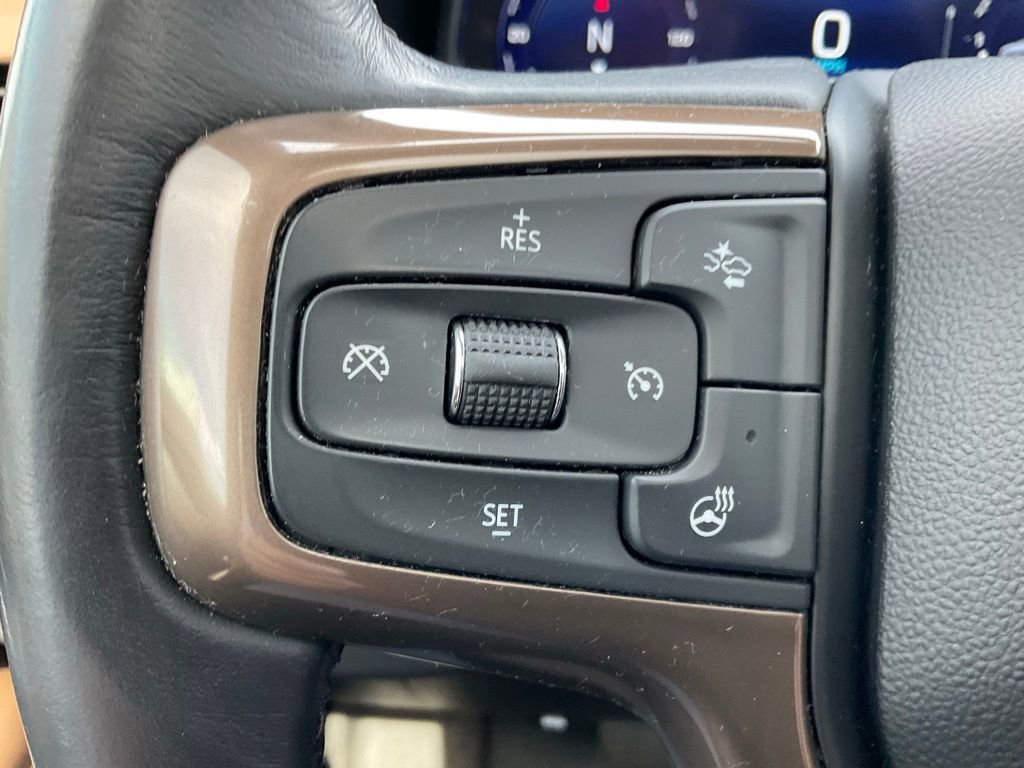 Used 2023 Chevrolet Tahoe High Country AWD/4WD image 13