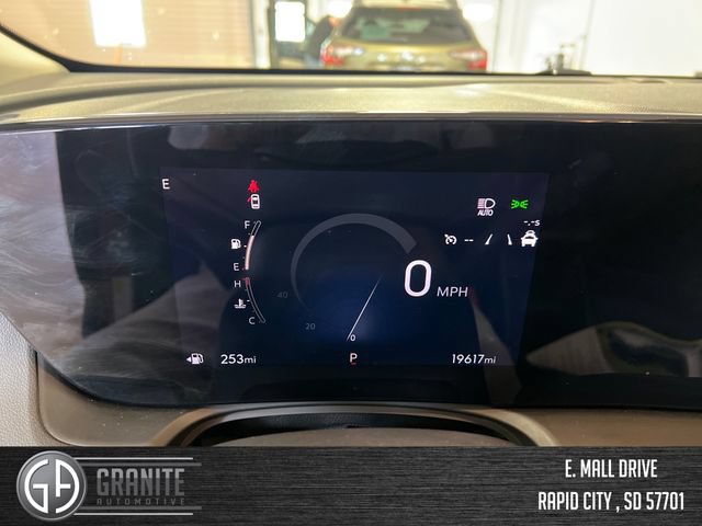 Used 2024 Buick Encore GX Sport Touring w/ Comfort Package AWD/4WD image 11