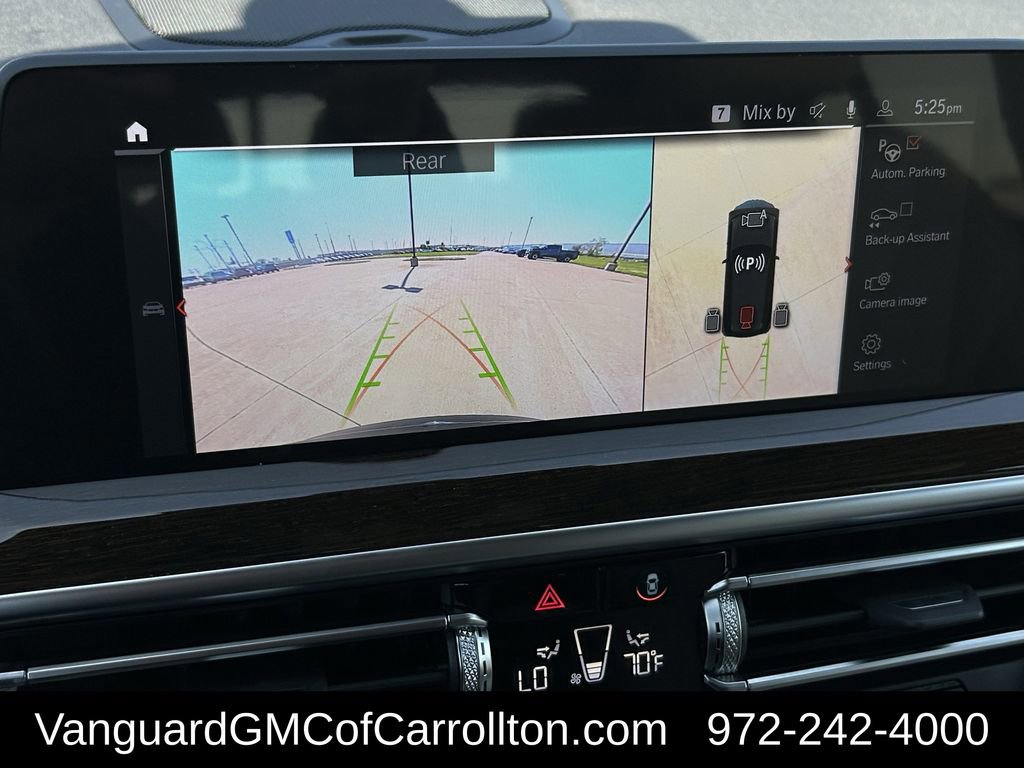 Used 2024 BMW X3 xDrive30i w/ Parking Assistance Package image 18