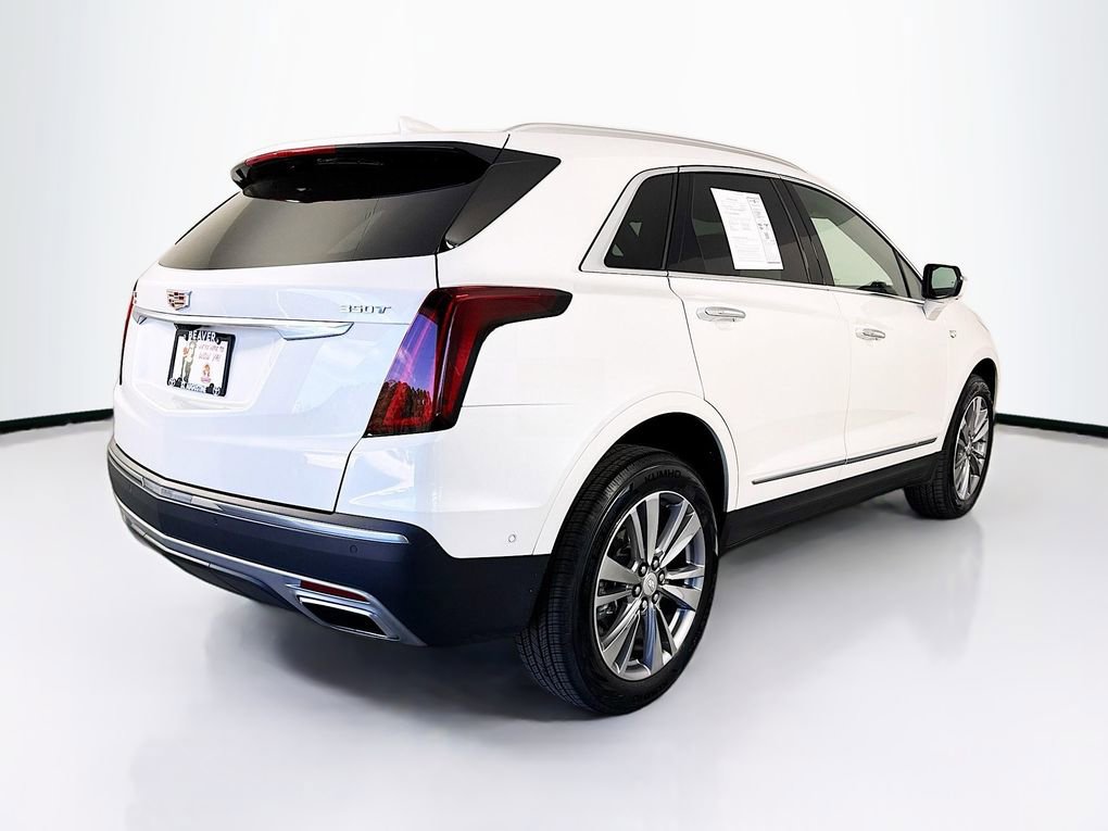 Used 2024 Cadillac XT5 Premium Luxury w/ Technology Package image 10