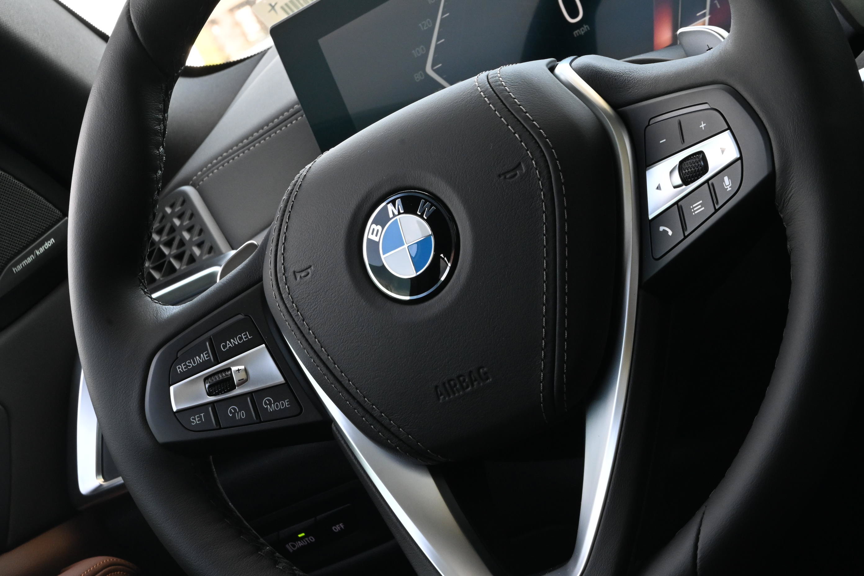 Used 2026 BMW X5 xDrive40i AWD/4WD image 22