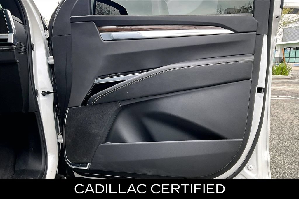 Certified 2025 Cadillac Escalade ESV Sport Platinum AWD/4WD image 21