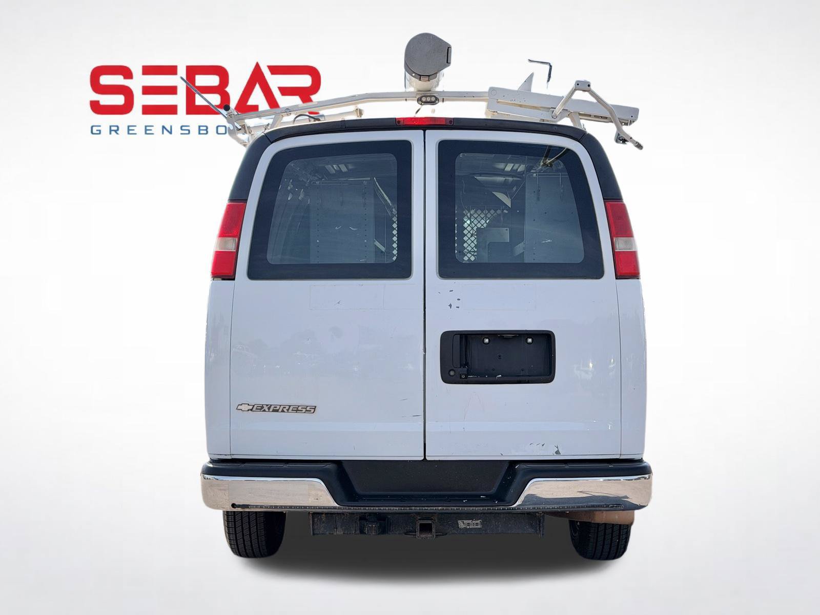 Used 2014 Chevrolet Express 2500 RWD image 9