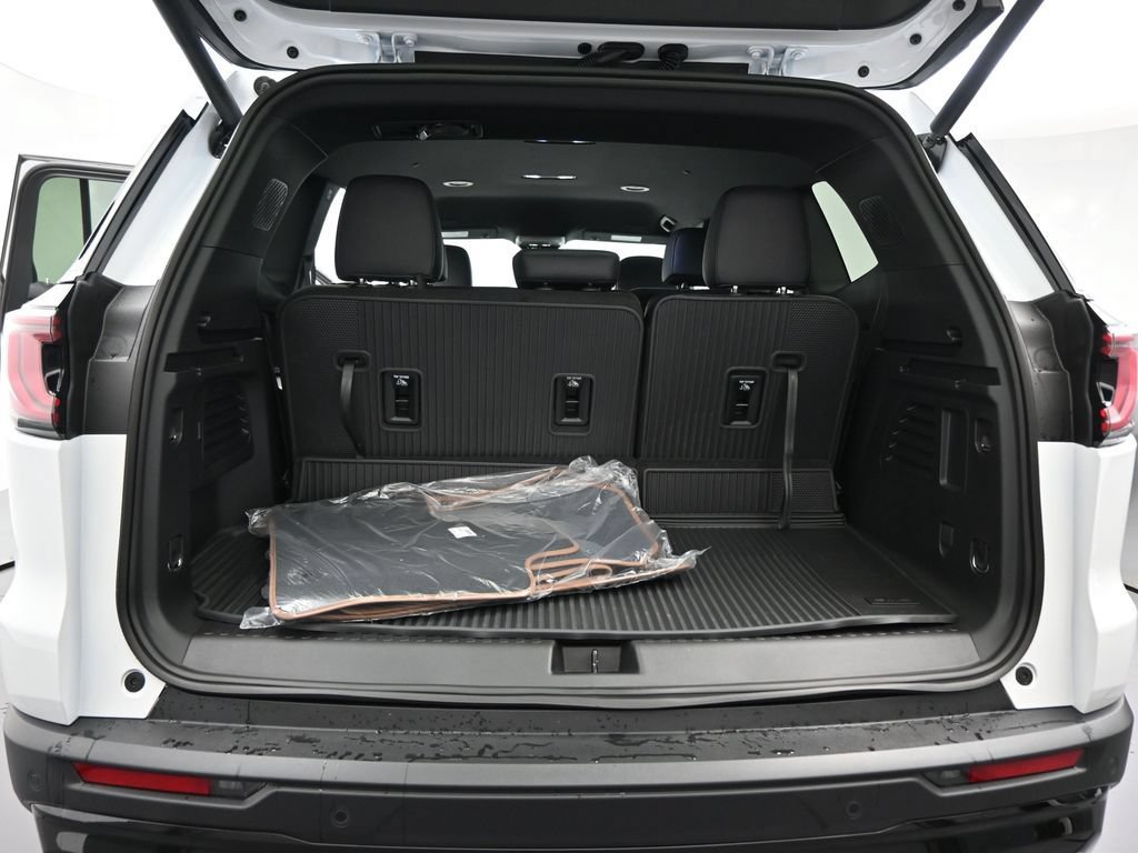 New 2026 GMC Acadia AT4 w/ Luxury Package AWD/4WD image 26