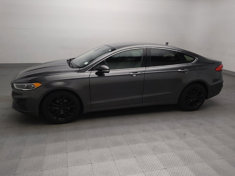Used 2019 Ford Fusion SEL FWD image 2
