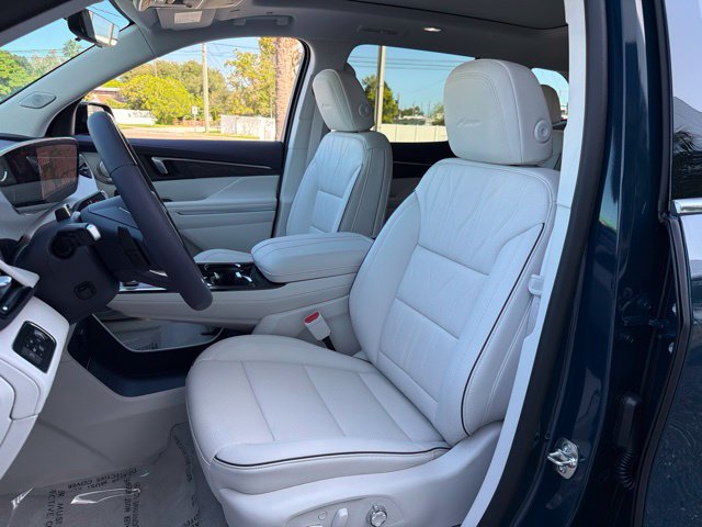 New 2027 Buick Enclave Avenir AWD/4WD image 14