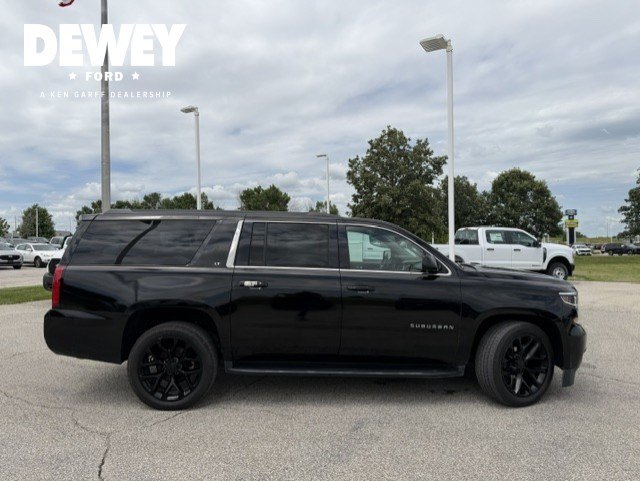 Used 2020 Chevrolet Suburban LT AWD/4WD image 9