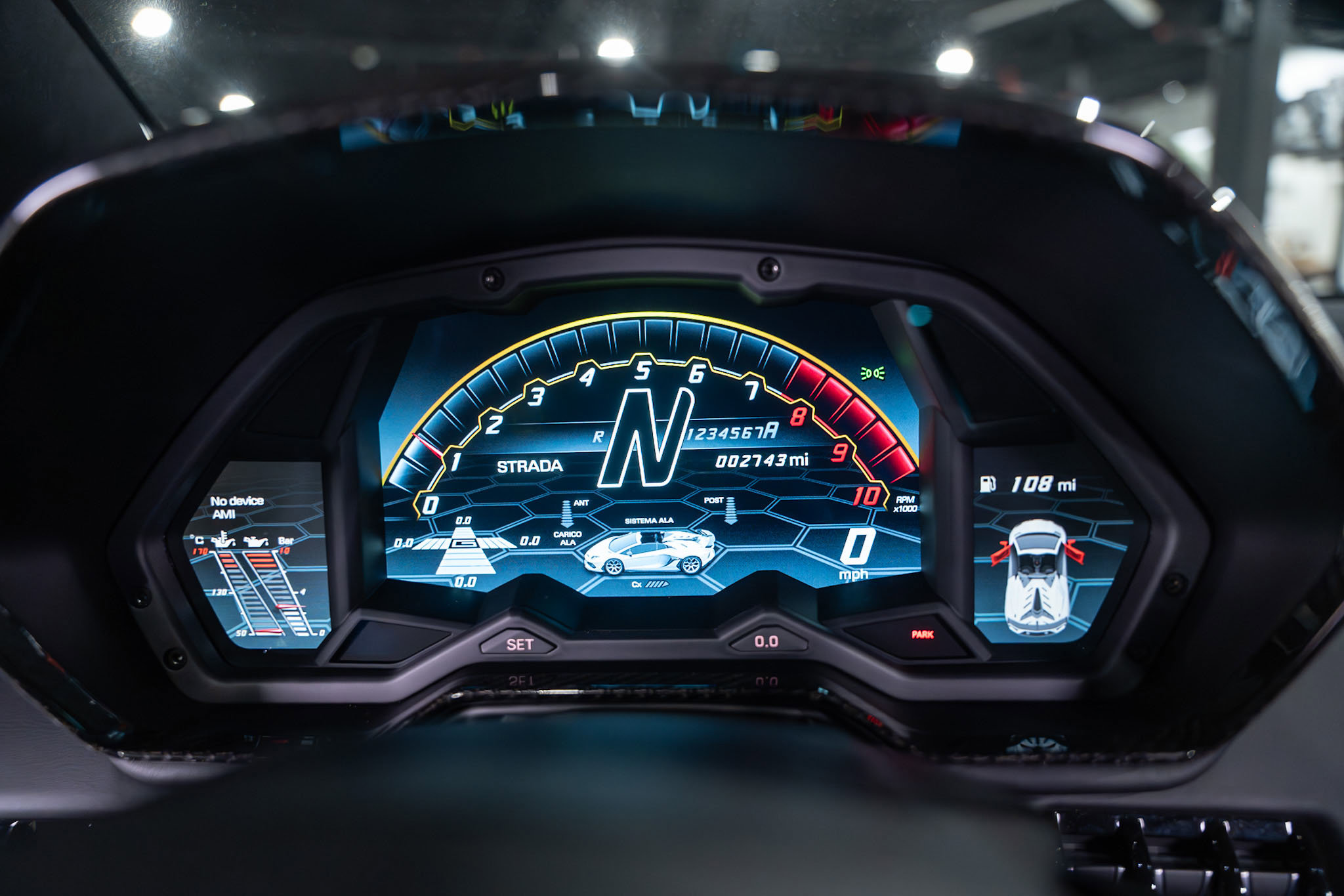 Used 2021 Lamborghini Aventador SVJ image 28