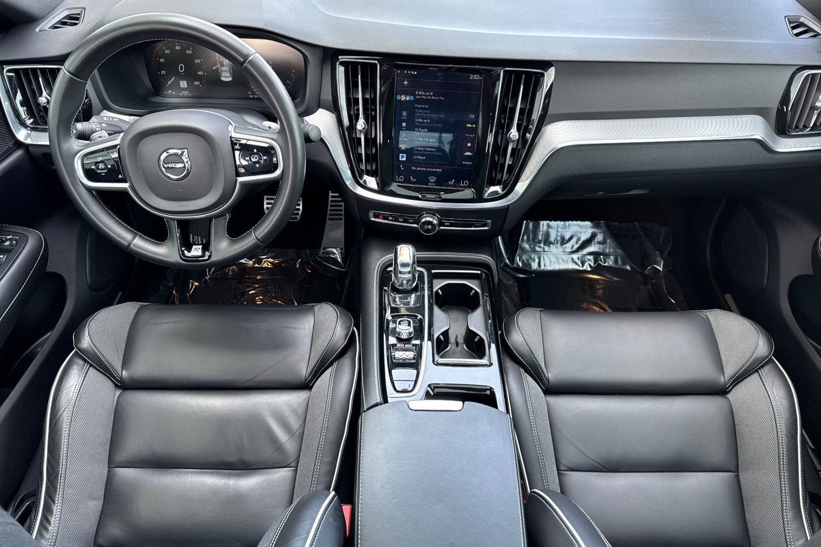 Used 2019 Volvo S60 T8 R-Design AWD/4WD image 15