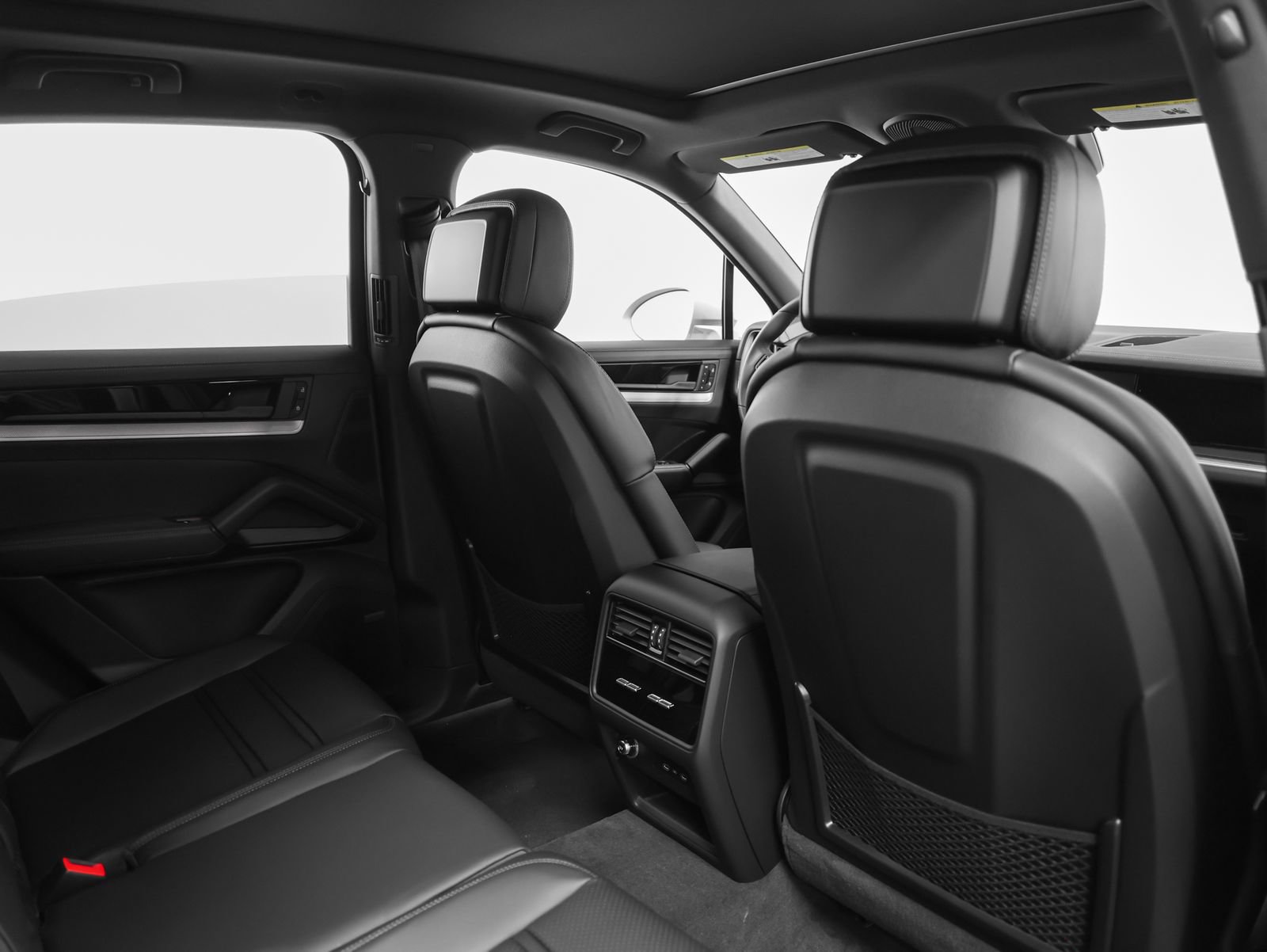 New 2026 Porsche Cayenne AWD/4WD image 27