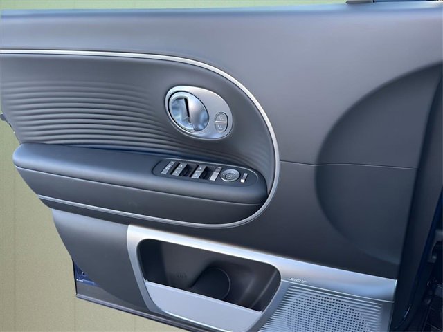 New 2026 Hyundai Ioniq 9 Limited image 15