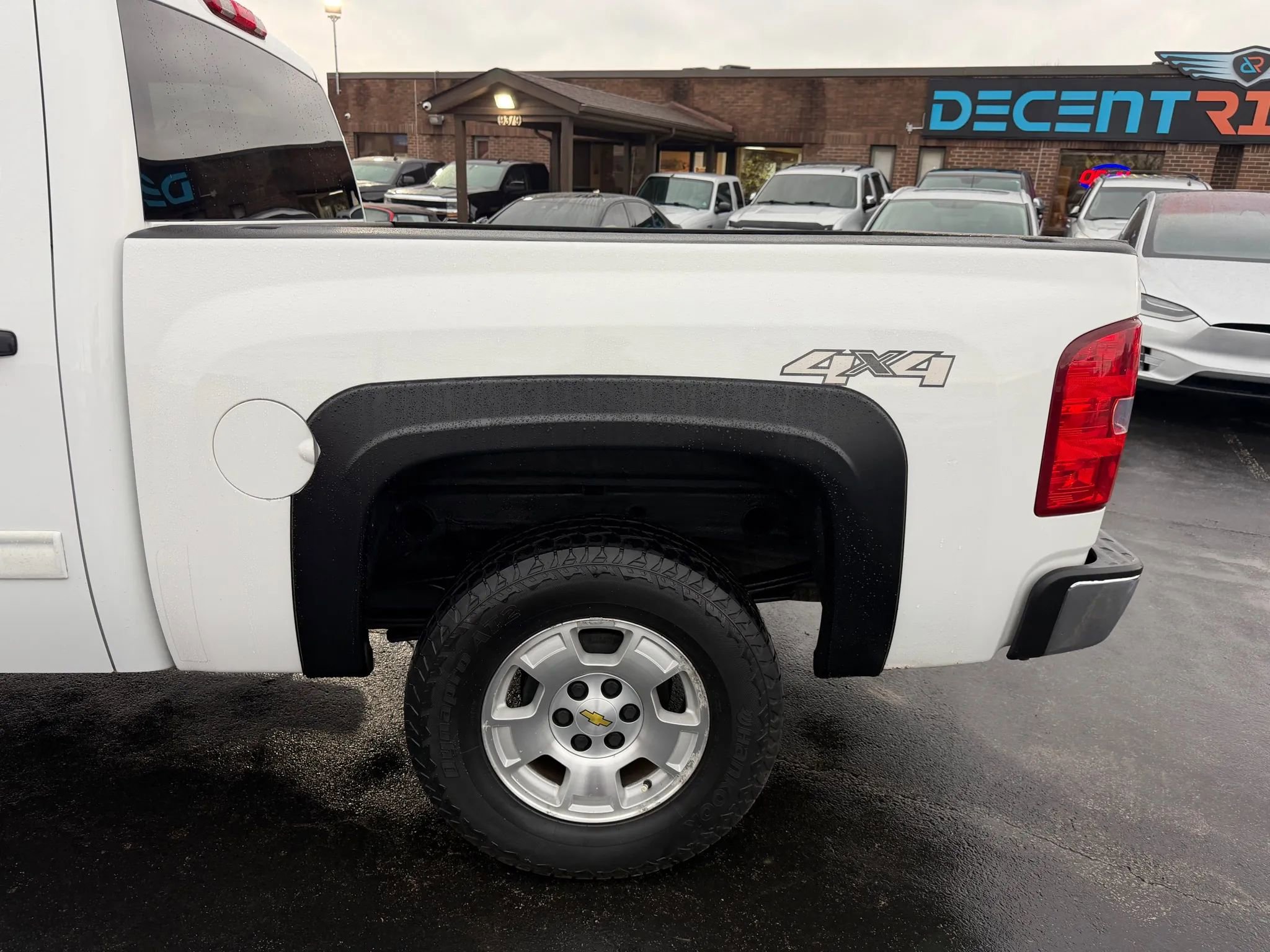 Used 2010 Chevrolet Silverado 1500 LT w/ Power Pack Plus image 41