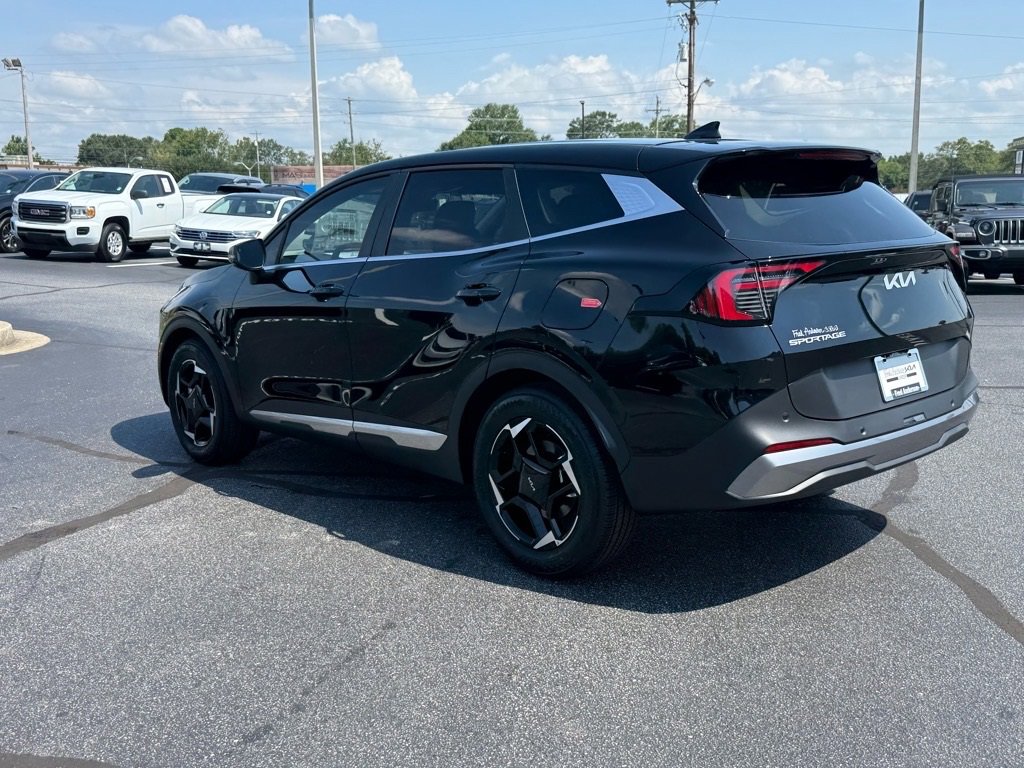 New 2026 Kia Sportage EX image 5