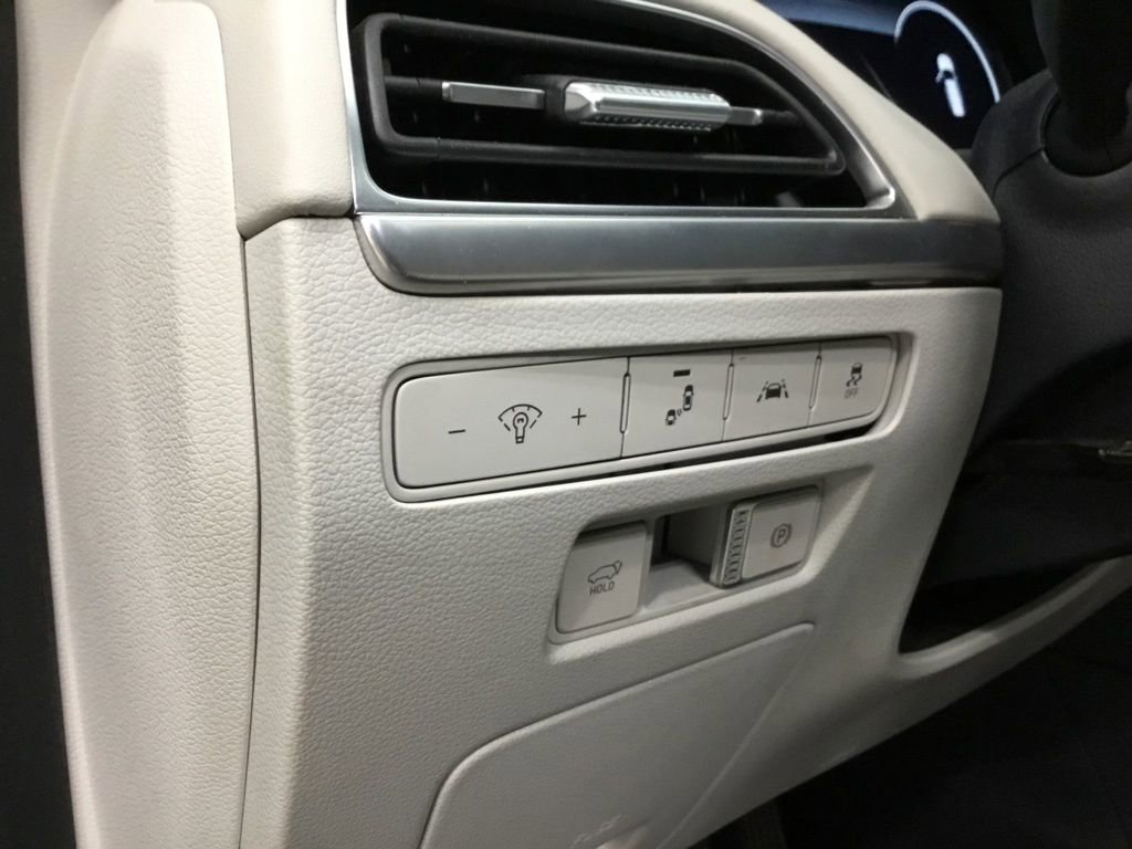 Used 2022 Hyundai Palisade Limited w/ Cargo Package image 9