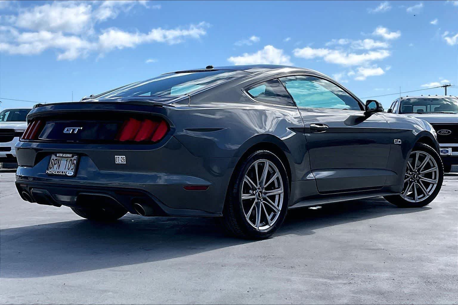 Used 2015 Ford Mustang GT Premium w/ Equipment Group 401A RWD image 21