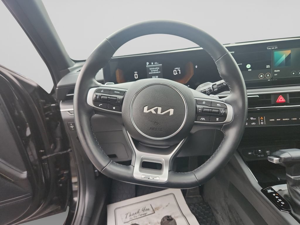 Certified 2025 Kia K5 GT FWD image 12