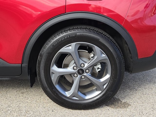 Used 2025 Ford Escape ST-Line w/ Tech Pack #1 FWD image 15