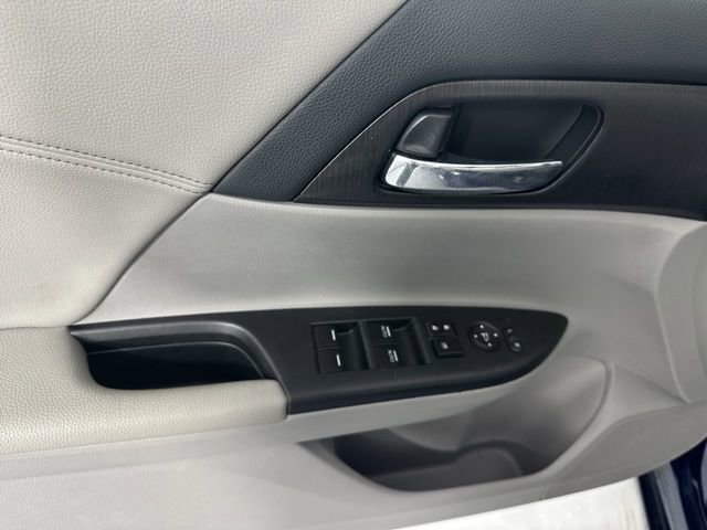 Used 2013 Honda Accord EX image 20