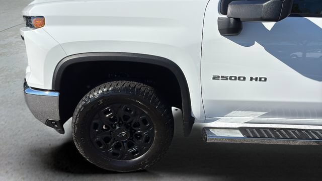 Used 2025 Chevrolet Silverado 2500 LT w/ Convenience Package RWD image 35