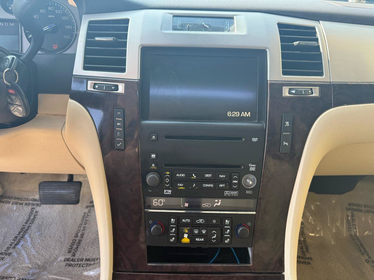 Used 2007 Cadillac Escalade AWD w/ Information Package image 23