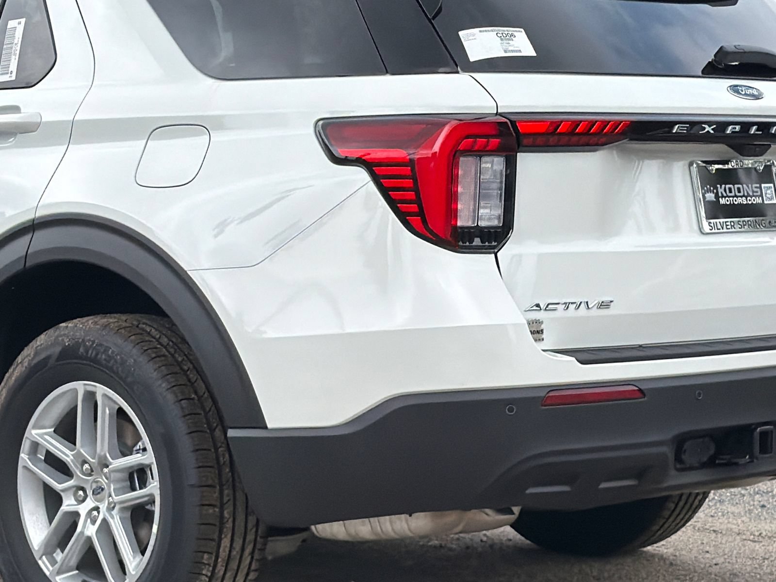New 2026 Ford Explorer Active AWD/4WD image 7