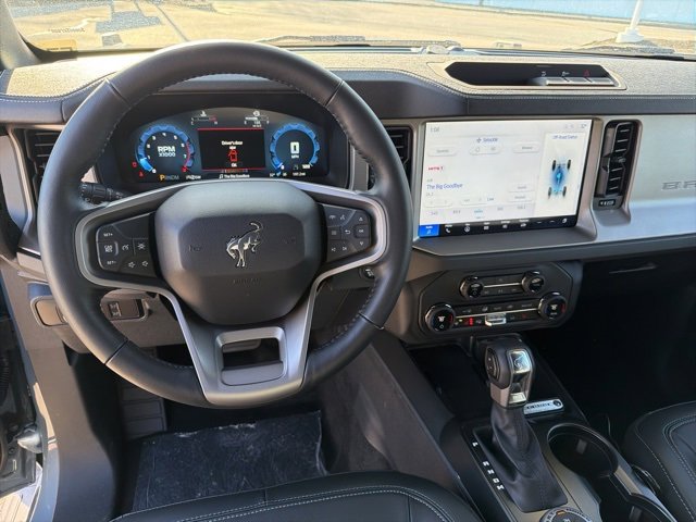 New 2025 Ford Bronco Outer Banks image 10