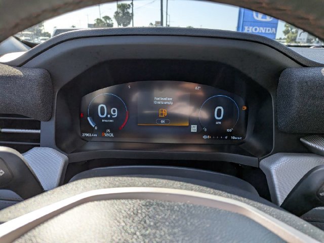 Used 2025 Ford Explorer Active w/ Active Comfort Package RWD image 26