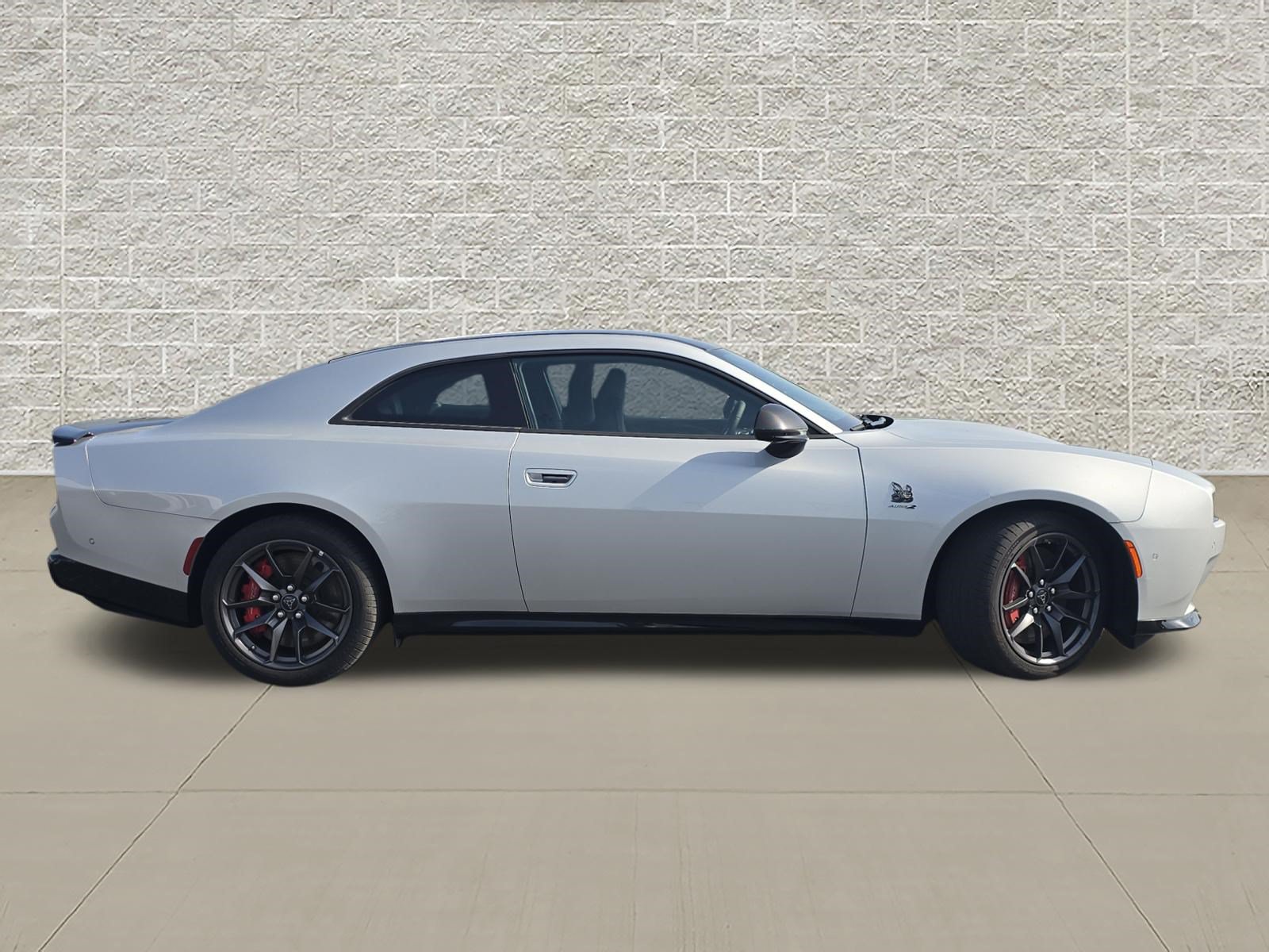 Used 2024 Dodge Charger Daytona Scat Pack w/ Plus Group AWD/4WD image 8