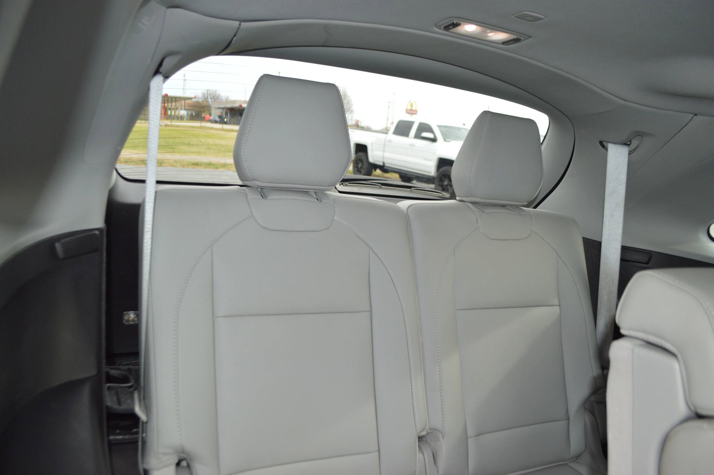 Used 2015 Acura MDX Sport Utility 4D image 32