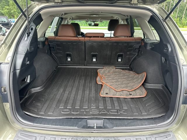 Used 2018 Subaru Outback 2.5i Touring w/ Popular Package #3 AWD/4WD image 7