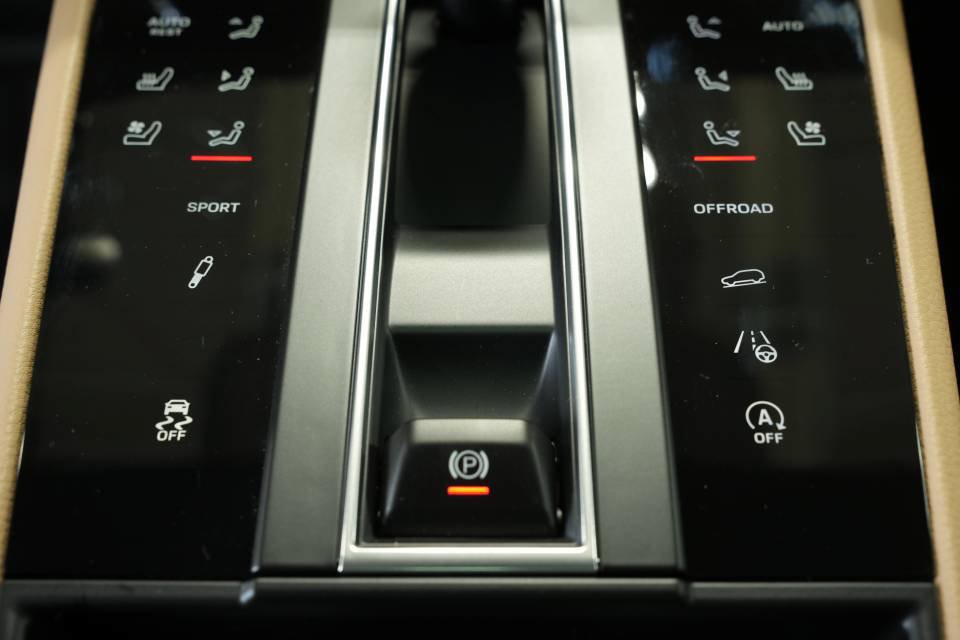 New 2026 Porsche Macan S AWD/4WD image 22
