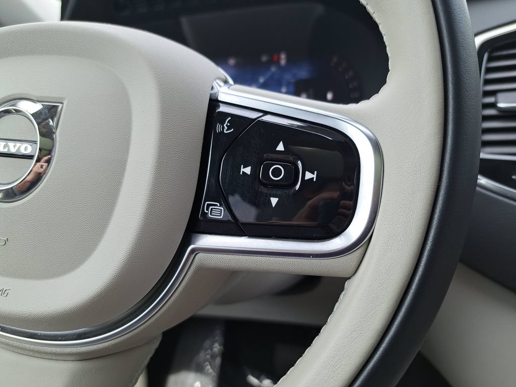 Used 2023 Volvo XC90 B6 Ultimate AWD/4WD image 17