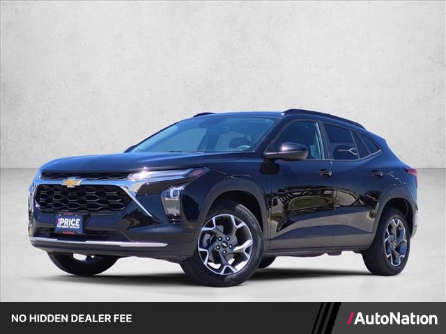 Used 2025 Chevrolet Trax LT