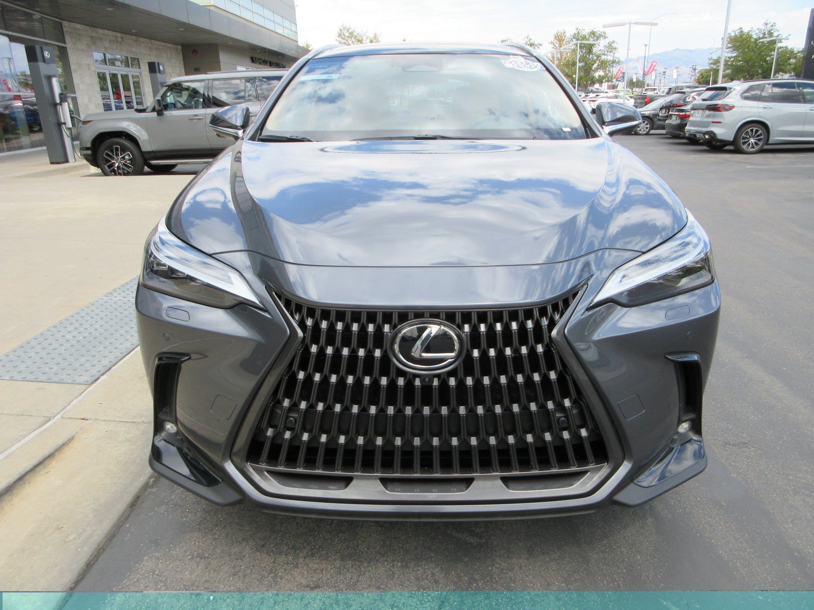 Used 2026 Lexus NX 450h+ AWD w/ Luxury Package image 14